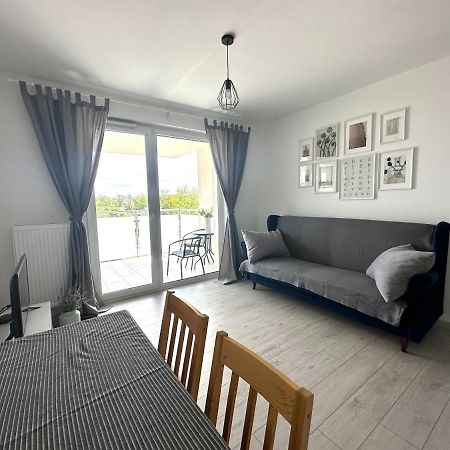 Sdh 1 Radzymin Comfortable Apartment Near Warsaw Екстериор снимка