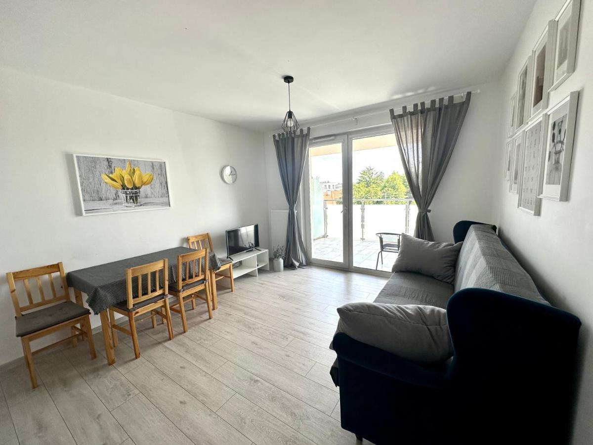 Sdh 1 Radzymin Comfortable Apartment Near Warsaw Екстериор снимка
